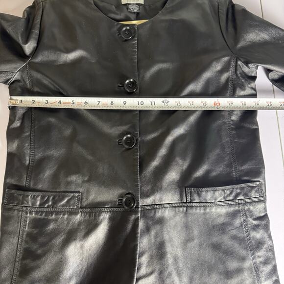 Neiman Marcus Women’s Medium (M) Black Genuine Leather Overcoat Jacket, Classic - Picture 10 of 11